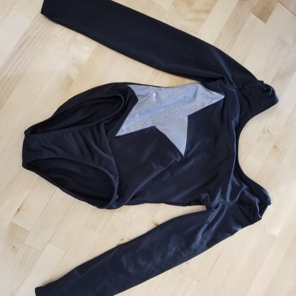 Girls Long Sleeve Leotard - Gymnastics suit size small 6